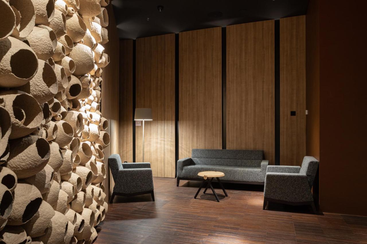 Emily Resort Lviv Extérieur photo Interior of the lounge