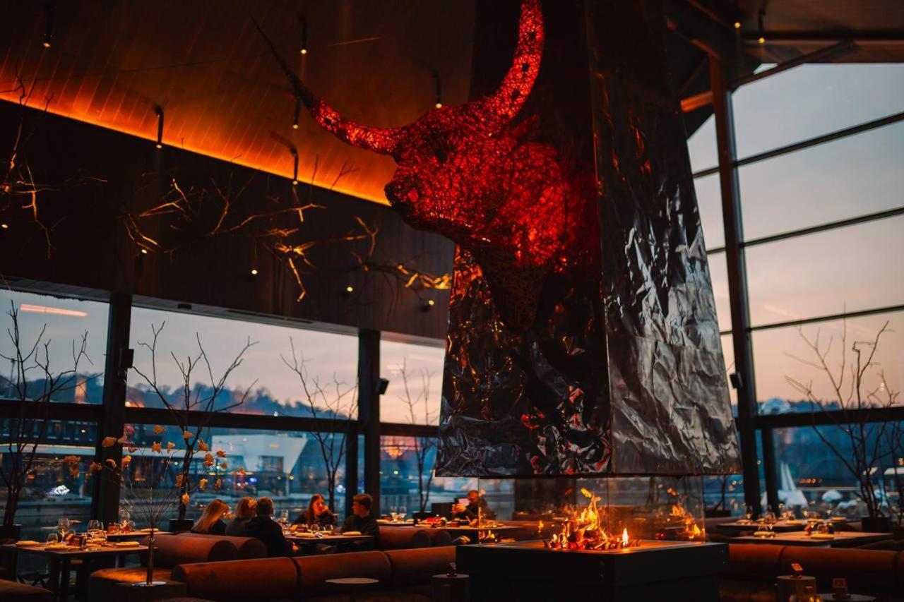 Emily Resort Lviv Extérieur photo Interior of the restaurant