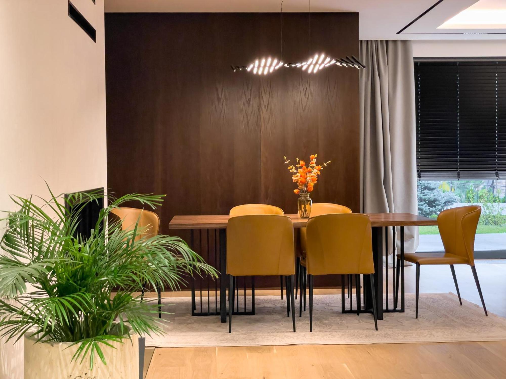 Emily Resort Lviv Extérieur photo Interior of the new building