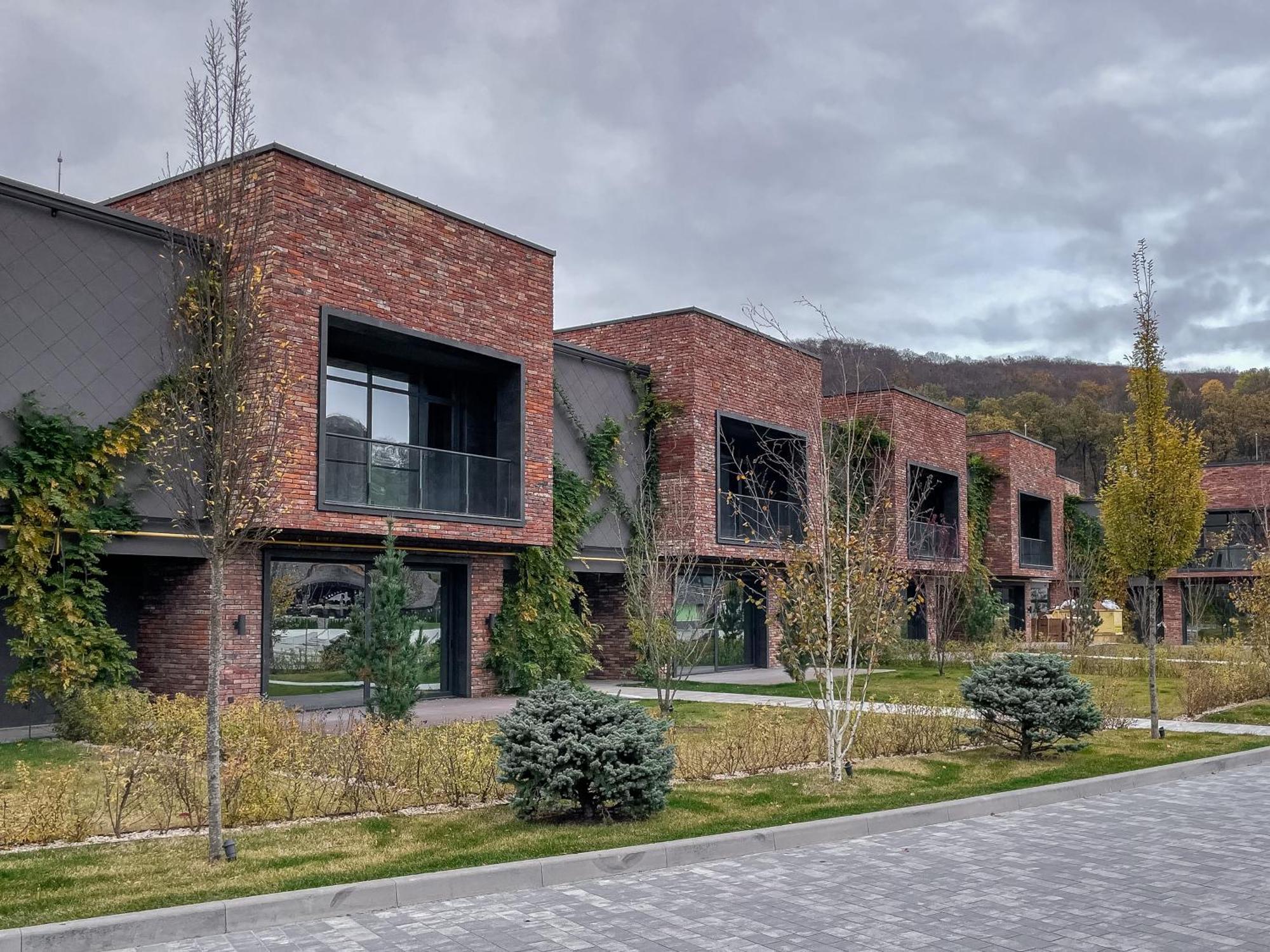 Emily Resort Lviv Extérieur photo
